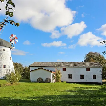 Dom wakacyjny Kolle - 3-2km From The Sea By Interhome *