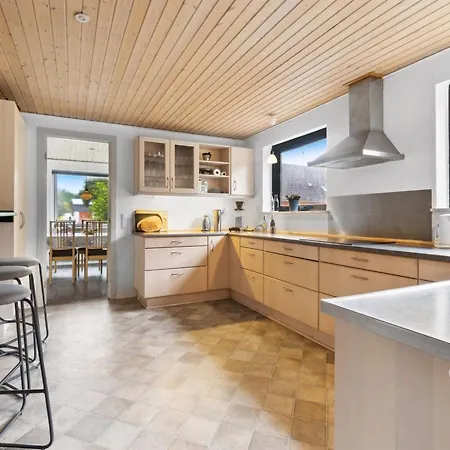 Dom wakacyjny Kolle - 3-2km From The Sea By Interhome Vester Somarken